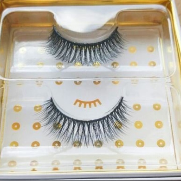 Battington Makeup Battington Monroe Silk Lashes Poshmark